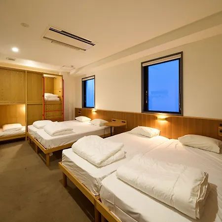 Hotel Plus Hostel Tokyo Asakusa 2-3