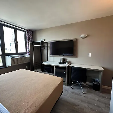 Regal Inn & Suites New York Laguardia Hotel-2