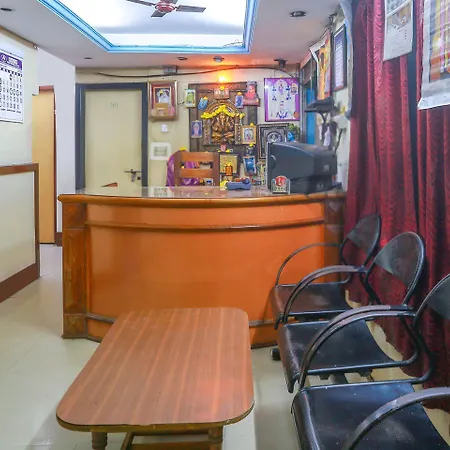 Spot On 49012 New Adyar Guest House-2