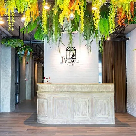 J Place Hotel-2