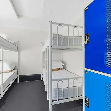 London Gate Backpackers Hotel-3