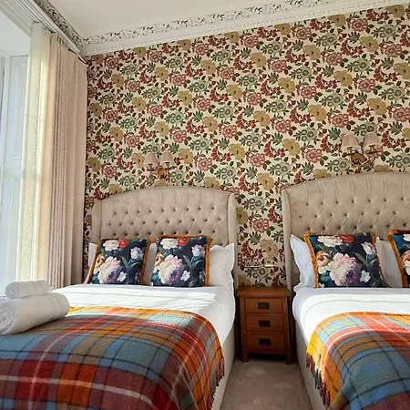 Armadillo Guest House- Adults Only-2