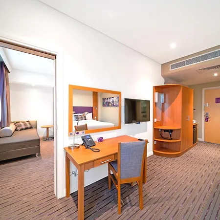 Premier Inn Dubai Investments Park - An Emirates Group Company-3