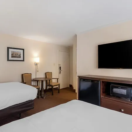 Quality Inn Ocean City Beachfront-3