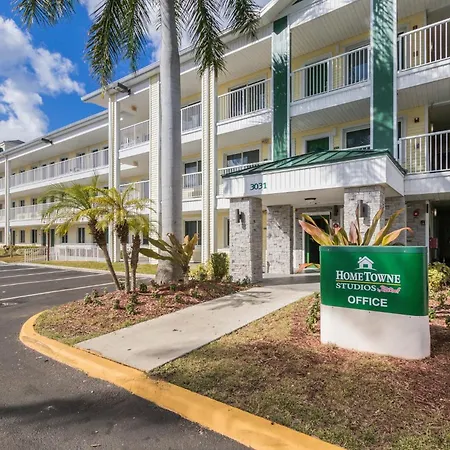 Hometowne Studios By Red Roof Fort Lauderdale-2