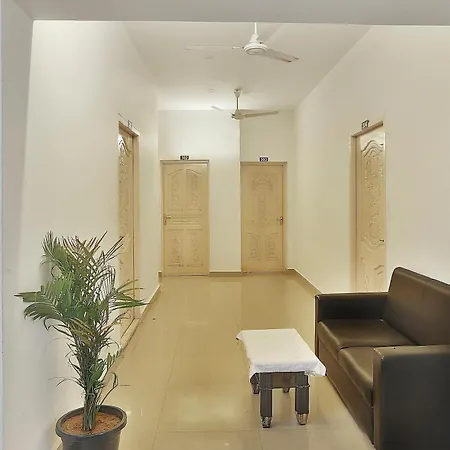 Hotel O Elite Residency Near Chennai International Airport-2