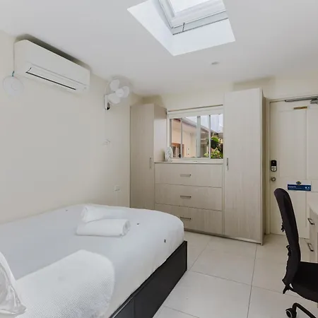 Randwick City Lodge 2-3