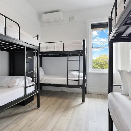Pad Hostel-2