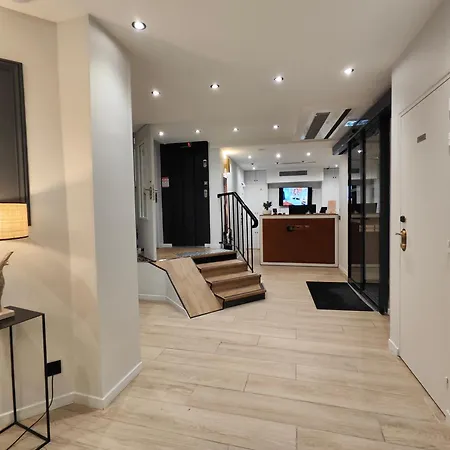 55 Hotel Montparnasse-2