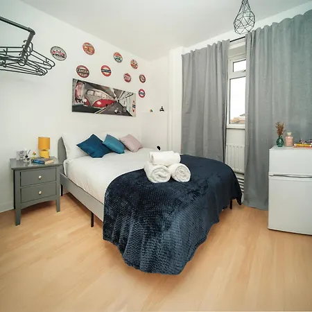 3 Of 5 Room Cozy, Spacious And Modern In Camden Town-3