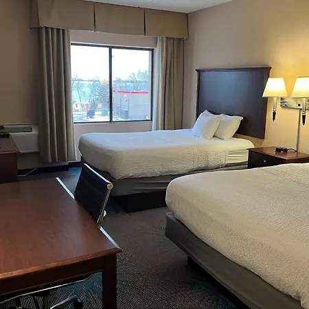 Days Inn By Wyndham Duluth Lakewalk-3