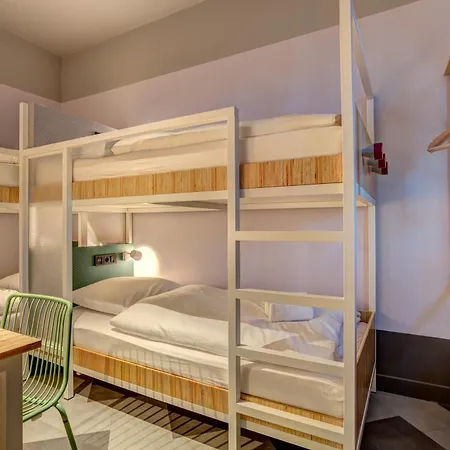 Meininger Hotel Paris Porte De Vincennes-2