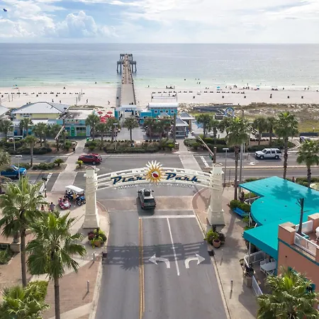 5 Minutes Walk To Beach, Family Friendly Condo With Shared Pool, Tennis Court-2