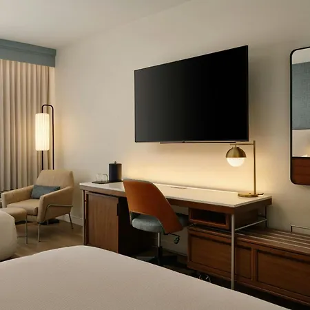Courtyard By Marriott Orlando Airport-2