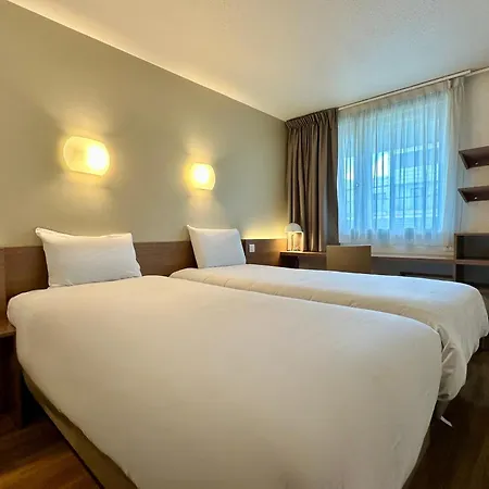 Campanile Paris 12 - Bercy Village-3