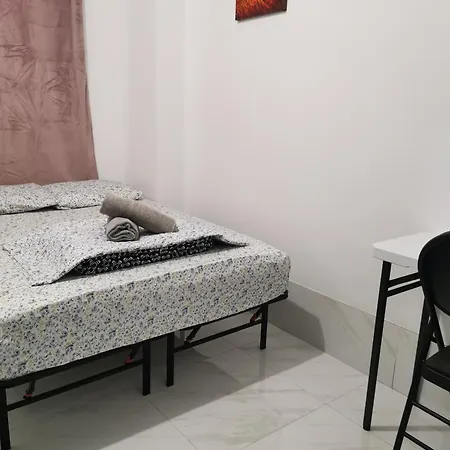 586 Hotel-2