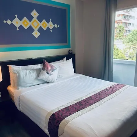 Sawasdee Hotel @ Sukhumvit Soi 8-2