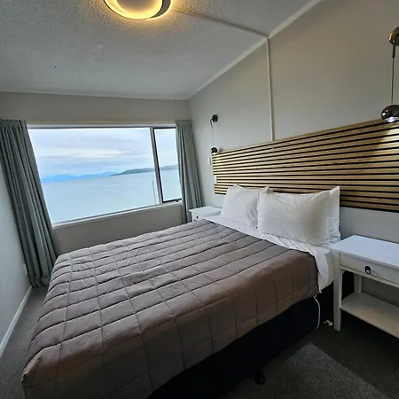 Tui Oaks Motel-2