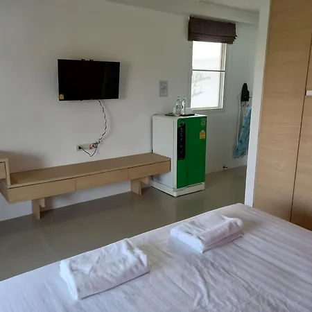 Ruan Plaisoi Apartment-3