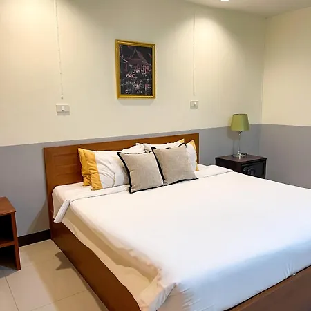 Rafael Hotel And Mansion Bangkok-3