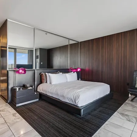 Stripviewsuites At Palms Place-3
