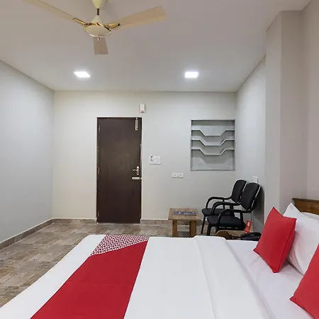 Hotel O Moon Stay-3