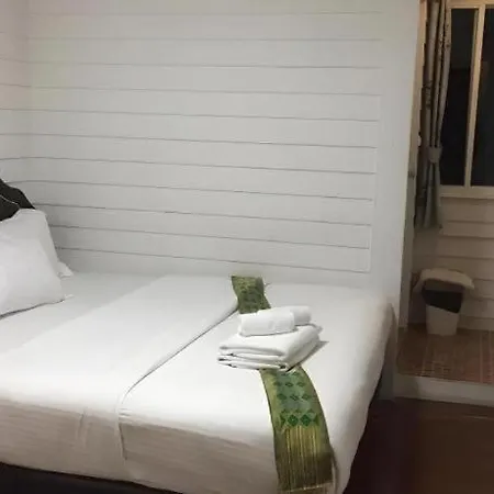 Ban Thung Dang Housotel Bangkok-3
