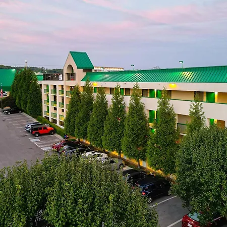 Quality Inn Near The Island Pigeon Forge-2