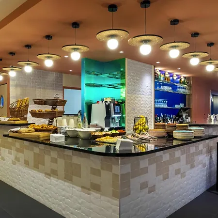 Ibis Styles Paris Meteor Avenue D'Italie-3