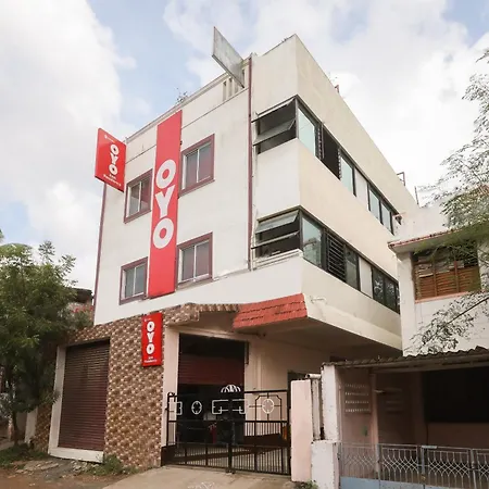Hotel O D-Qube Hotels-3