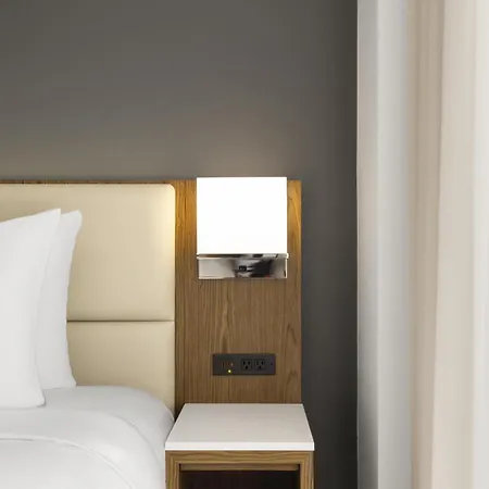 Best Western Premier Empire State Hotel-3