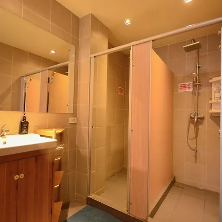 Good Day Hostel-2
