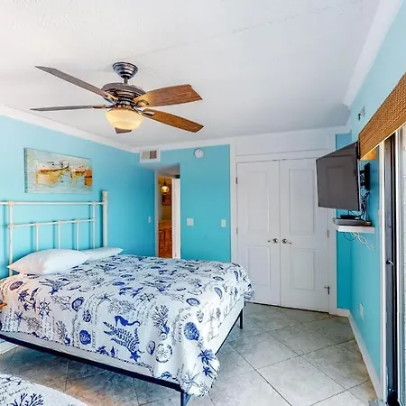 Sea Terrace 1401-2