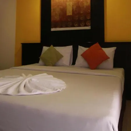 Grand Pinnacle Hotel-3
