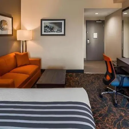 Best Western Plus Executive Inn-2