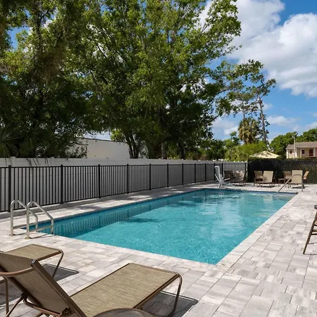 Wyndham Garden Tampa Fairgrounds/Casino-3