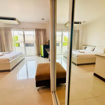 Ree- Riverside Hotel-2