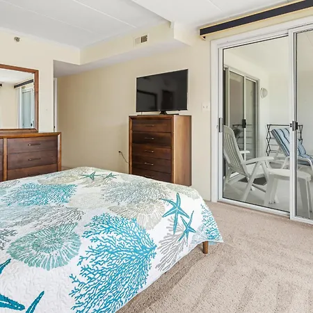 Ocean View 2-Bedroom Condo At Excalibur Perfect Coastal Getaway-3