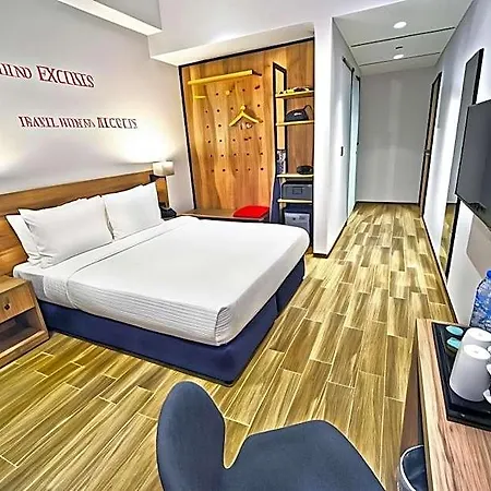 Kingsgate Hotel Al Jaddaf-3