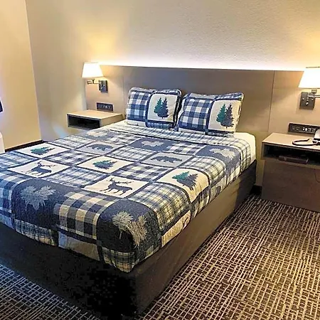Riverchase Lodge-3