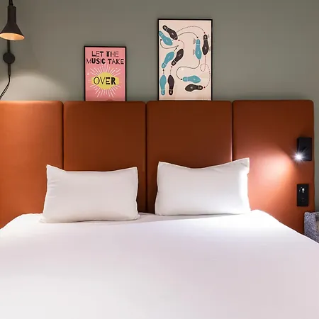 Ibis Paris Canal Saint Martin-3