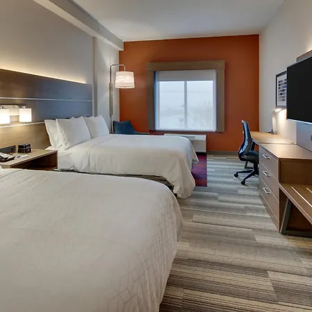 Holiday Inn Express & Suites - Nashville Metrocenter Downtown By Ihg-2
