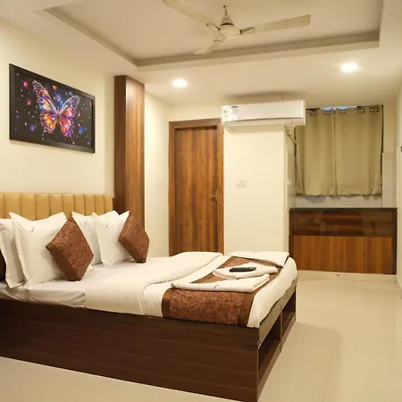 Ganesh Guest House-3