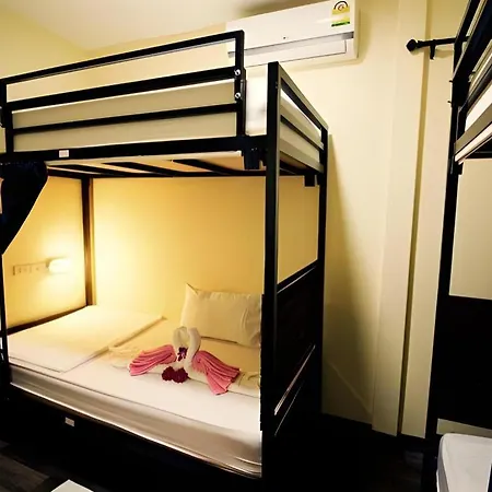 Art Hotel Sanamchai-3
