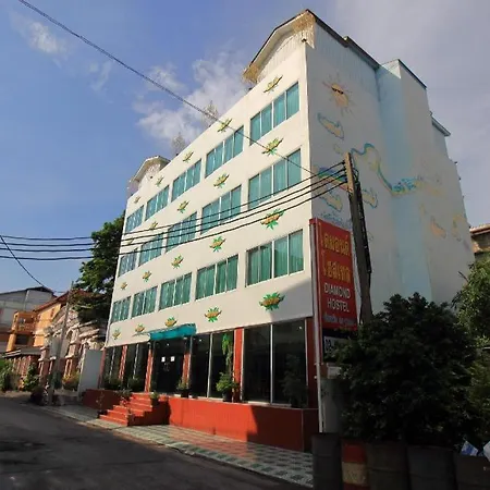 Oyo 410 Diamond Boutique Hostel-3