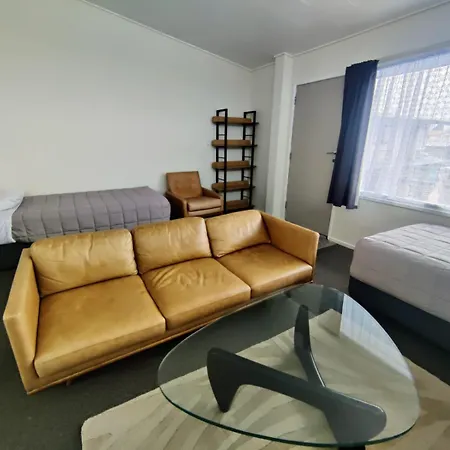 Manhattan Motel-3