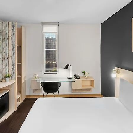 Ibis Sydney Barangaroo-3