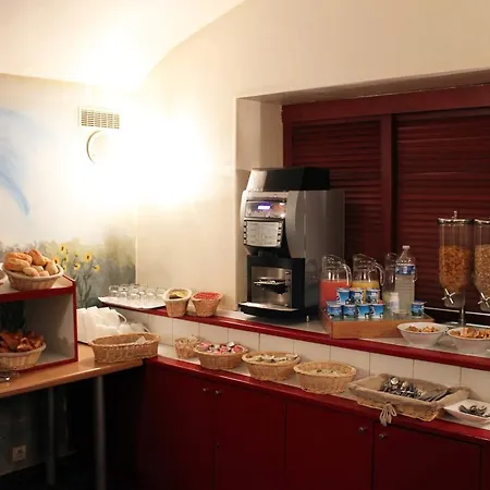 New Hotel Saint Lazare-2
