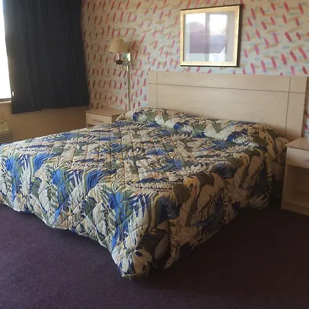 Macthrift Motor Inn-3