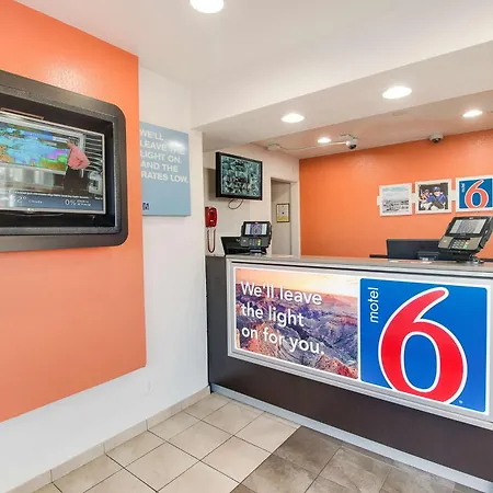Motel 6-Phoenix, Az - East-3